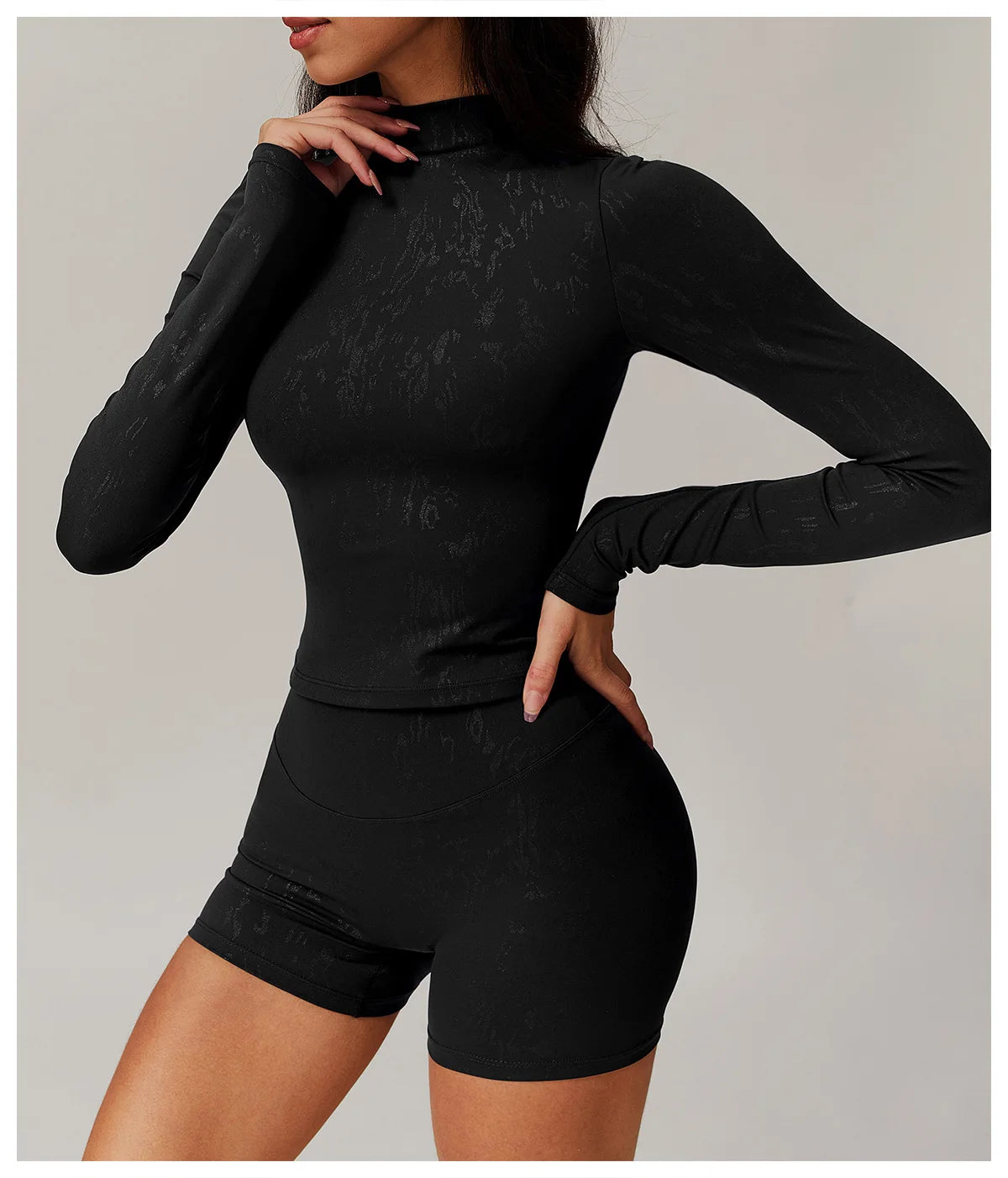 ENERGEA - Long-Sleeved Yoga Shirt